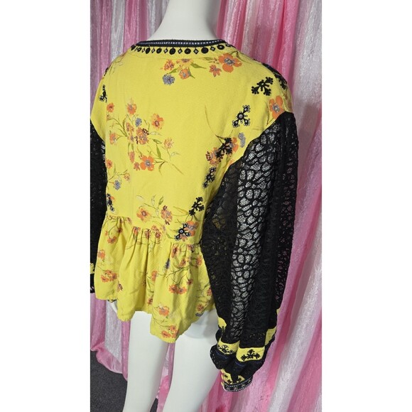Free People Yellow Black Lace Floral Sequin Textured Bohemian Top Size Medium - Picture 14 of 15